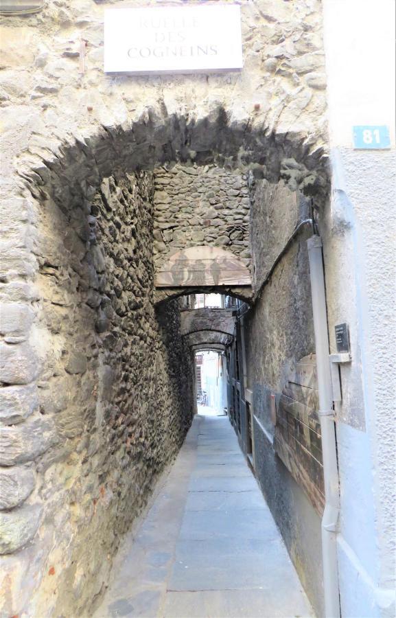 You And Me Nel Cuore Antico Di Aosta Exterior foto